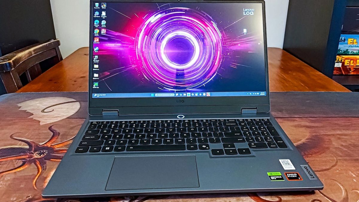 بررسی لپ‌تاپ گیمینگ Lenovo LOQ 15: انتخابی هوشمند برای بازی در 1080p
