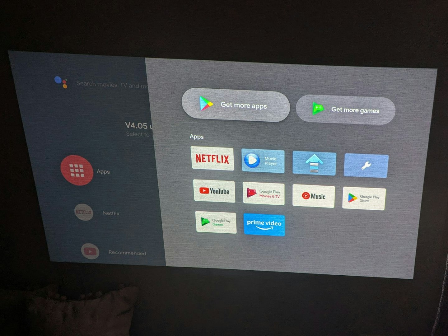 Portable Projector, smart OS inline image