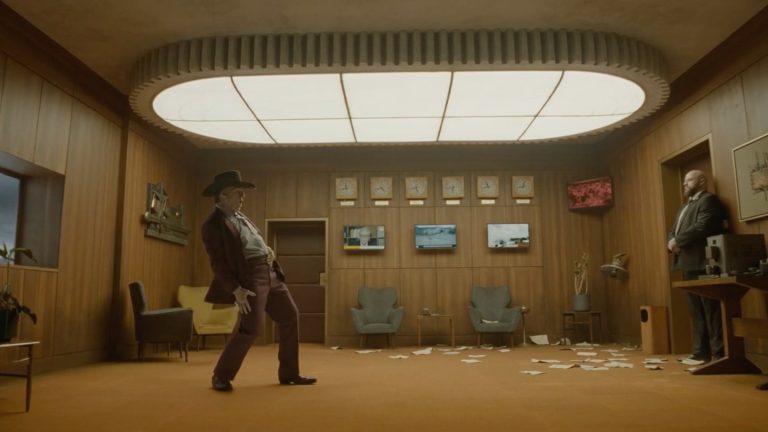 Tom Cruise Celebrates 46 Years In The Movies With Retrospective Trailer And New Digger Footage