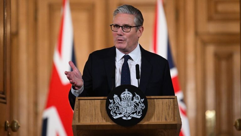 Under-16s to Be Banned From Social Media, UK Prime Minister Keir Starmer Says
